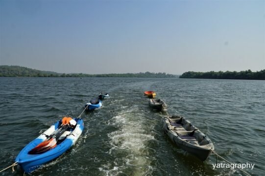 गोवा बोटिंग और कयाकिंग