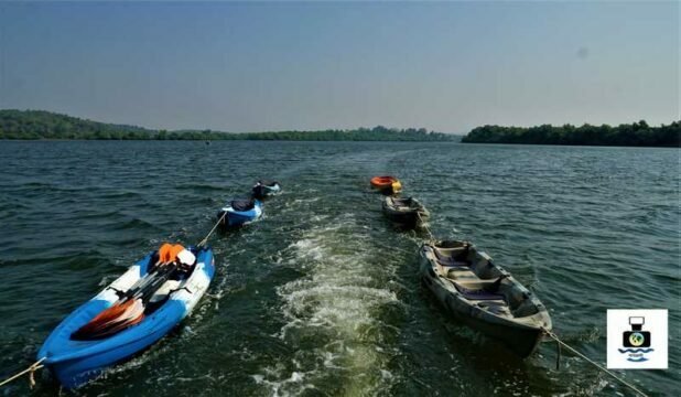गोवा कयाकिंग