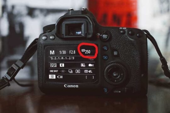 DSLR camera manual setting