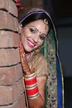 दुल्हन पोज