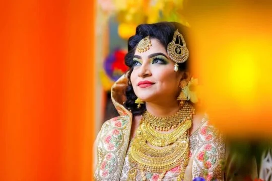 दुल्हन पोज