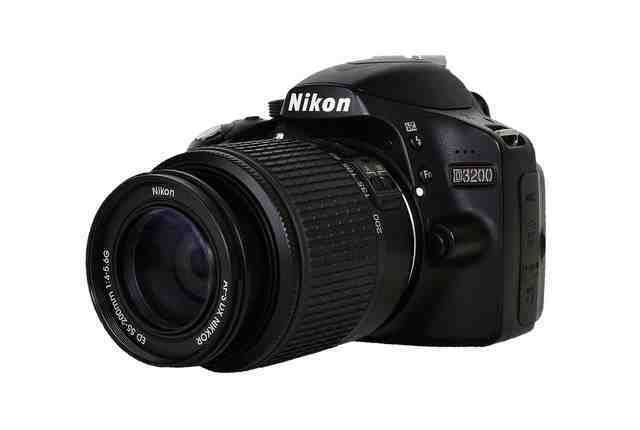 nikon 3200 camera